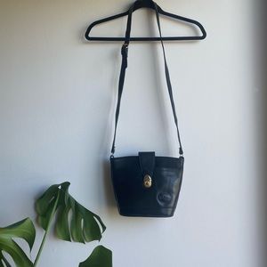 Valenti Crossbody Leather Bag